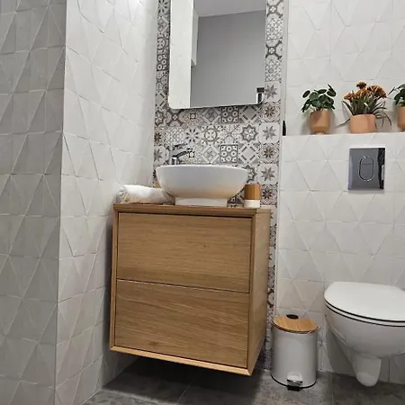 Apartment Sunset Lake Boutique Mamaia